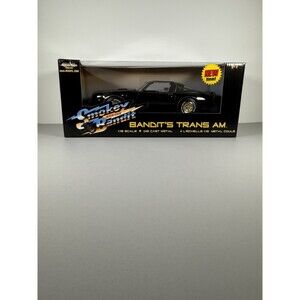 ERTL 2002 American Muscle SMOKEY AND THE BANDIT 1977 Trans Am 1:18 Rare!